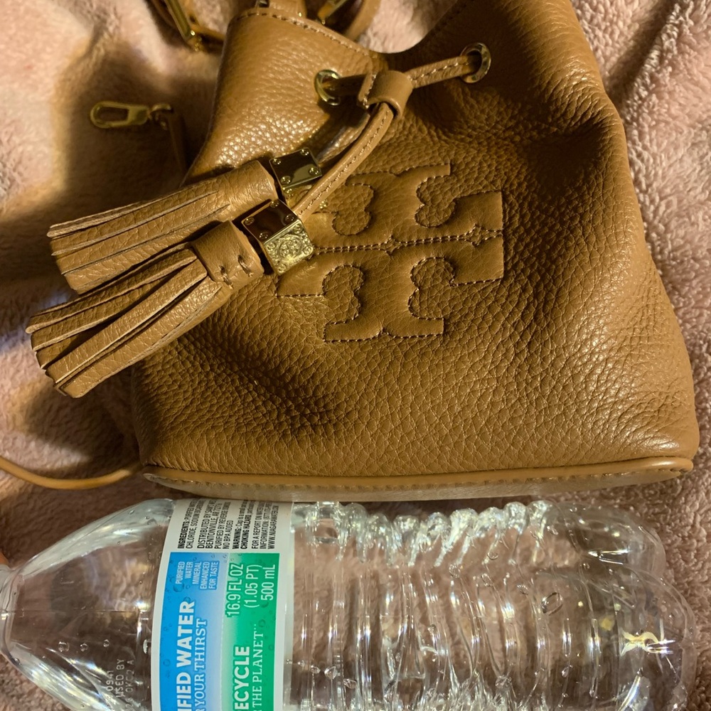 Tory Burch Bucket Bag - Picture 8 of 8